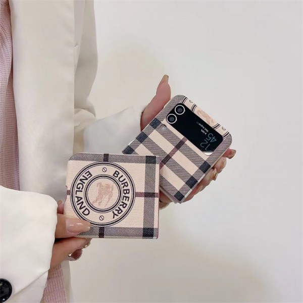 Burberry バーバリーブランド Samsung Z Fold 6 5 4 flip 6 5 4スマホカバー 流行りGalaxy Z Flip5 4 6スマホケース 携帯カバーブランドギャラクシー Z Flip5 4 6カバー 落下保護Galaxy Z Flip5/4ケース 高級感 シンプル 逸品