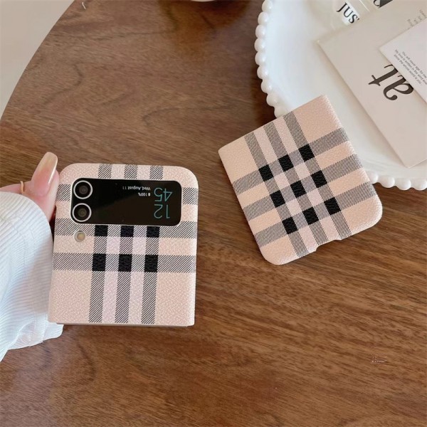 Burberry バーバリーブランド Samsung Z Fold 6 5 4 flip 6 5 4スマホカバー 流行りGalaxy Z Flip5 4 6スマホケース 携帯カバーブランドギャラクシー Z Flip5 4 6カバー 落下保護Galaxy Z Flip5/4ケース 高級感 シンプル 逸品