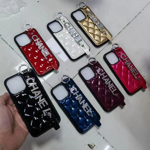 Chanel シャネルアイフォン15 ultra 14proブランドケースハイブランドiphone 14 Pro Max 15 Plusケースカバー耐衝撃のiPhone 15 14 ultra plusスマホケースブランドiPhone 15 14 プロマックススマホカバー激安