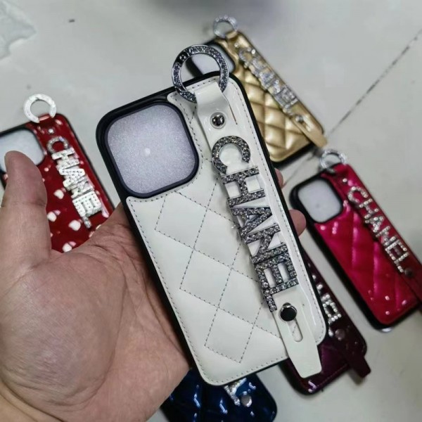 Chanel シャネルアイフォン15 ultra 14proブランドケースハイブランドiphone 14 Pro Max 15 Plusケースカバー耐衝撃のiPhone 15 14 ultra plusスマホケースブランドiPhone 15 14 プロマックススマホカバー激安