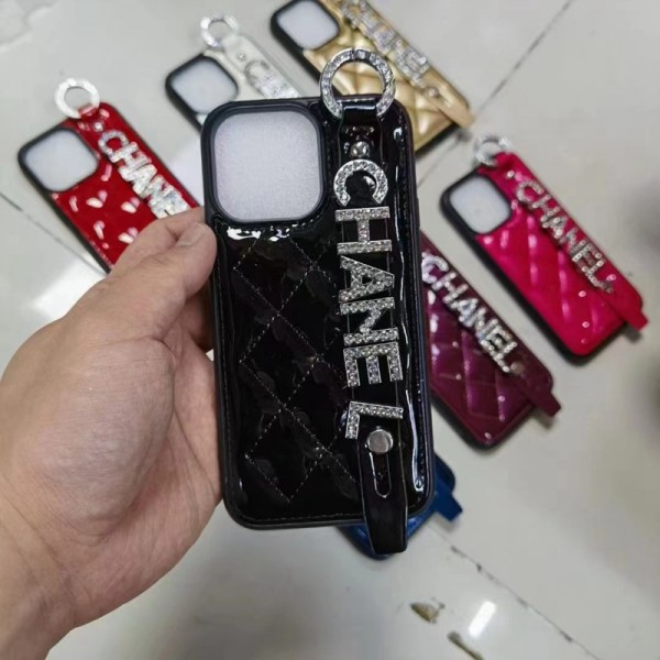 Chanel シャネルアイフォン15 ultra 14proブランドケースハイブランドiphone 14 Pro Max 15 Plusケースカバー耐衝撃のiPhone 15 14 ultra plusスマホケースブランドiPhone 15 14 プロマックススマホカバー激安