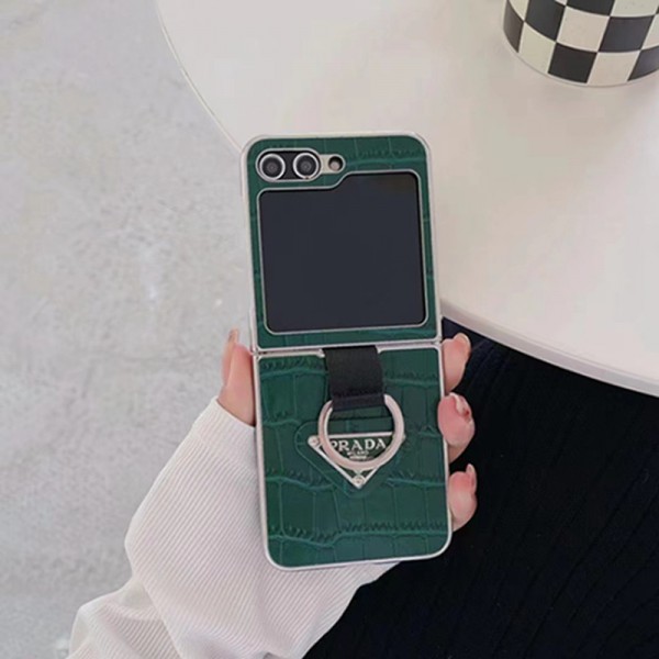 Prada プラダブランド Samsung Z flip 6 5 4スマホカバー 流行り ブランドスマホケース ブランドギャラクシー Z Flip5 4 6カバー 落下保護Galaxy Z Flip5/4ケース 高級感 シンプル 逸品