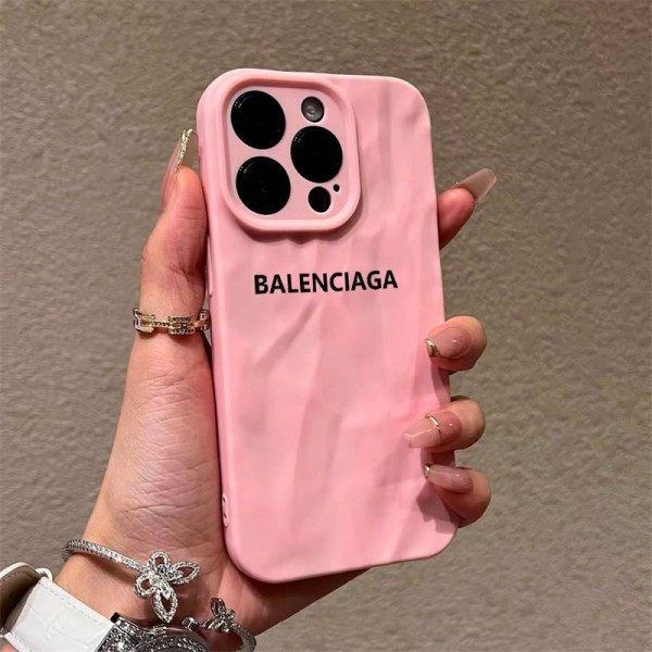 Balenciaga バレンシアガハイブランドiphone16 14 Pro Max 15 Plusケースカバーアイフォン 15 14 16プロ マックス/15プロ/16カバー 落下防止耐衝撃のiPhone 15 pro max 14  13 12 plusスマホケースアイフォン15/14 13pro 12 miniケースブランド 手触り良い 