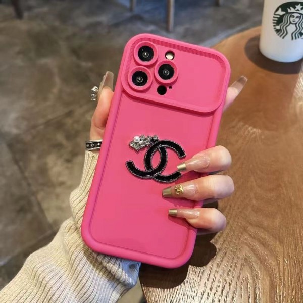 Chanel シャネルアイフォン15 Plus 14proブランドケースアイフォン 15 14プロ マックス/14プロ/14カバー 落下防止アイフォン15/14proケースブランド 手触り良い 男女兼用iPhone 15 14 pro maxケースカバー