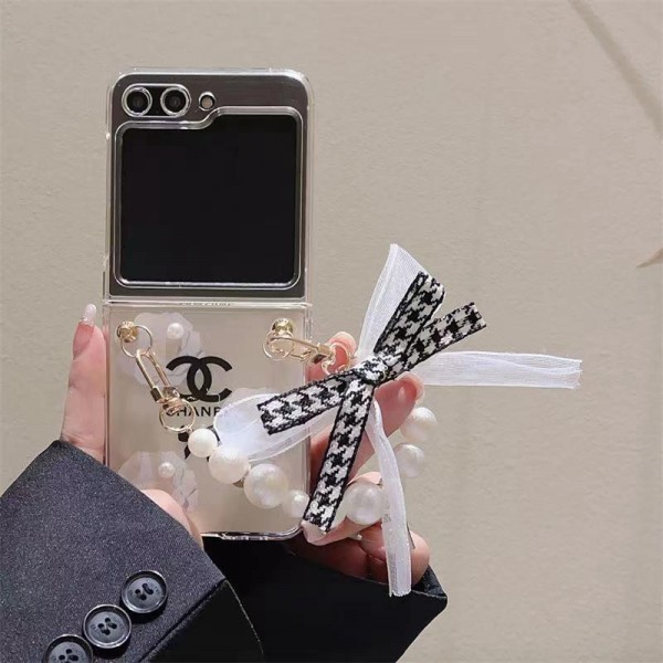 Chanel シャネルブランド Samsung Z Flip 6 5 4 3スマホカバー 流行りギャラクシー Z Flip 6 ケース ビジネス 高品質 メンズブランドギャラクシー Z Flip5 4カバー 落下保護Galaxy Z Flip5/4ケース 高級感 シンプル 逸品