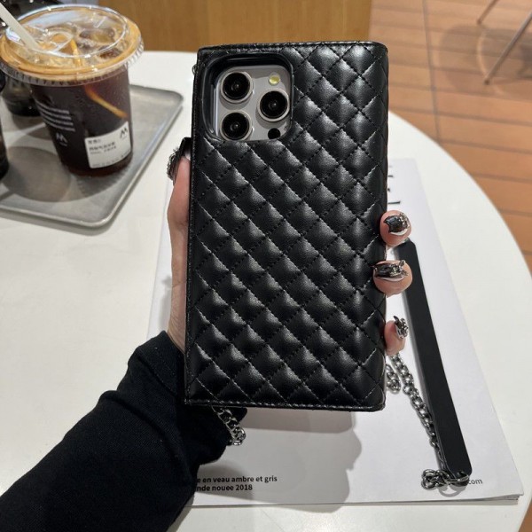 Chanel シャネルアイフォン15 plus 14pro 16 pro maxブランドケースアイフォン 15 14 16プロ マックス/15プロ/16カバー 落下防止男女兼用iPhone 15 14 16 pro maxケースカバーアップル 15+ 14pro 16ブランドスマホカバー薄型オシャレ