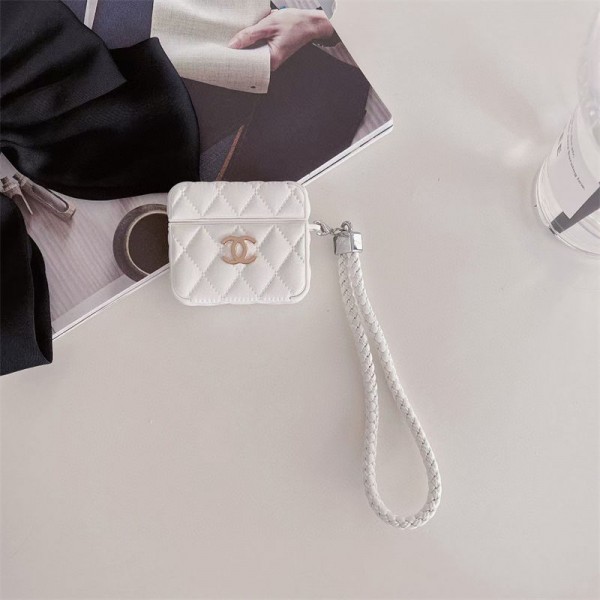 Chanel シャネル エアーポッズ 第四世代ケース 便利 カラビナ付き 第3世代 airpods 4/pro2 ケース ハイブランド 落下防止ブランド Airpods Pro2/3 4メンズ レディースairpods pro2/4 3ケース ストラップ付き