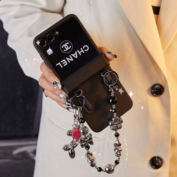 Chanel シャネルかわいいGalaxy Z flip6 5 4ケース 耐衝撃レザーギャラクシー Z Flip5/Flip4 6ケース ビジネス 高品質 メンズ Galaxy z fold5 4 6ブランドスマホケース Galaxy Z Flip5/4ケース 高級感 シンプル 逸品