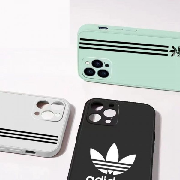 Adidas アディダスアイフォン15 ultra 14proブランドケースアイフォン15/14proケースブランド 手触り良い 男女兼用iPhone 15 14 pro maxケースカバーアップル 15+ 14proブランドスマホカバー薄型オシャレ