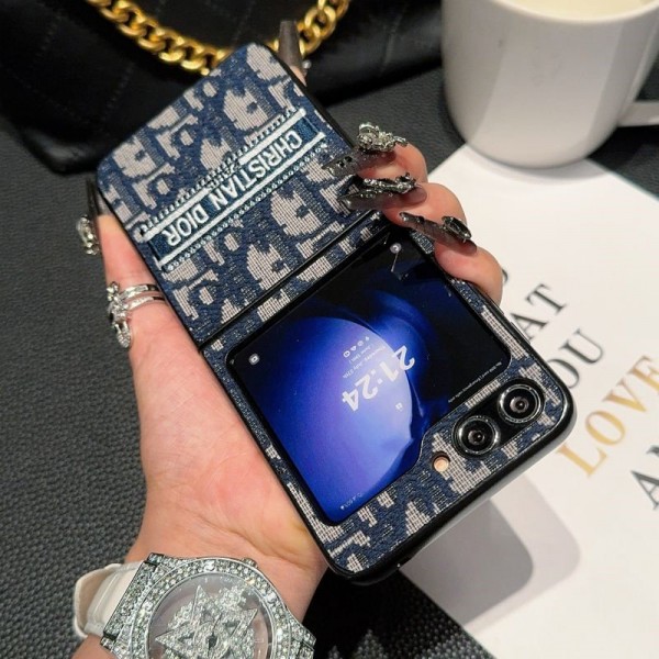 Dior ディオールブランド Samsung Z flip 6 5 4スマホカバー 流行りGalaxy Z Flip5 4 6スマホケース 携帯カバー Galaxy z fold5 4 6ブランドスマホケース ブランドギャラクシー Z Flip5 4 6カバー 落下保護