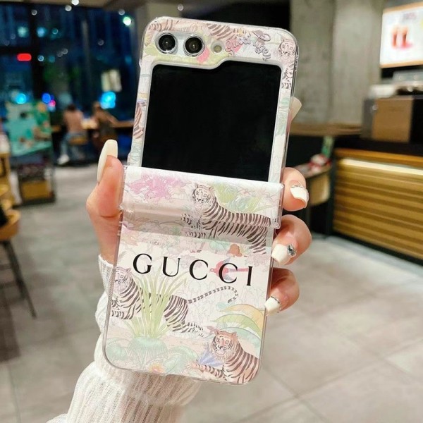 Gucci グッチかわいいGalaxy Z flip 6 Fold 5 4ケース 耐衝撃レザーGalaxy Z Flip5 4スマホケース 携帯カバーギャラクシー Z Fold5/Fold4ケース ビジネス 高品質 メンズブランドギャラクシー Z Flip5 4カバー 落下保護