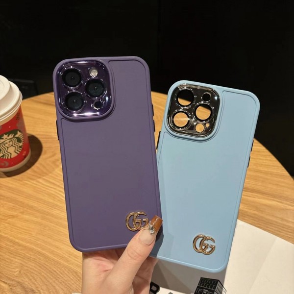 Gucci グッチアイフォン15 plus 14proブランドケース耐衝撃のiPhone 15 pro max 14  plusスマホケースアイフォン15/14proケースブランド 手触り良い アップル 15+ 14proブランドスマホカバー薄型オシャレ