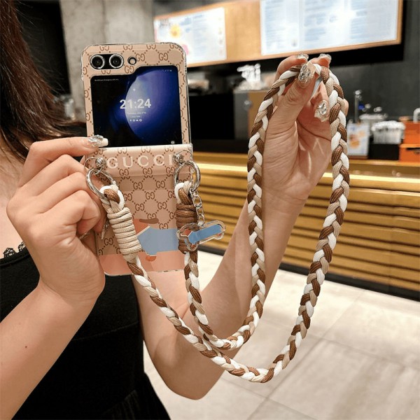 Gucci グッチギャラクシー Z Flip5/Flip4 6ケース ビジネス 高品質 メンズ Galaxy z flip5 4 6ブランドスマホケース ブランドギャラクシー Z Flip5 4 6カバー 落下保護Galaxy Z Flip5/4ケース 高級感 シンプル 逸品