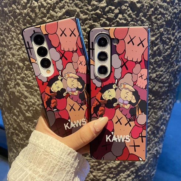 Kaws カウズGalaxy Z Fold5 4 6スマホケース 携帯カバーギャラクシー Z Fold5/Fold4 6ケース ビジネス 高品質 メンズSamsung Z Fold5 4 6スマホケース気質オシャレ Galaxy z fold5 4 6ブランドスマホケース 