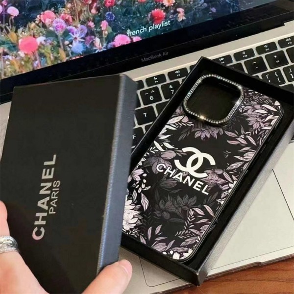 Chanel シャネル ハイブランドiphone16 14 Pro Max 15 Plusケースカバー耐衝撃のiPhone 15 pro max 14  13 12 plusスマホケース男女兼用iPhone 15 14 16 pro maxケースカバーアップル 15+ 14pro 16ブランドスマホカバー薄型オシャレ