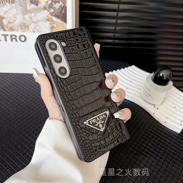 Prada プラダブランド Samsung Z Fold 6 スマホカバー 流行りかわいいGalaxy Z Fold 5 4ケース 耐衝撃レザーGalaxy Z Flip5 4 6スマホケース 携帯カバーSamsung Z Fold5 4 6スマホケース気質オシャレ