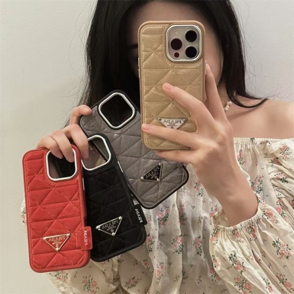 Prada プラダハイブランドiphone16 14 Pro Max 15 Plusケースカバーアイフォン15/14 13pro 12 ケースブランド 手触り良い 男女兼用iPhone 15 14 16 pro maxケースカバーアップル 15+ 14pro 16ブランドスマホカバー薄型オシャレ