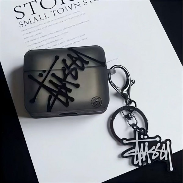 Stussy ステューシー エアーポッズ 第四世代ケース 便利 カラビナ付き軽量 エアーポッズ 4/プロ2/3カバー 紛失防止airpods 4 pro2ケース シリコンairpods pro2/4 3ケース ストラップ付き