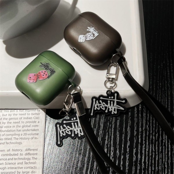 Stussy ステューシー エアーポッズ 第四世代ケース 便利 カラビナ付き 第3世代 airpods 4/pro2 ケース ハイブランド 落下防止ブランド Airpods Pro2/3 4メンズ レディースairpods 4 pro2ケース シリコン