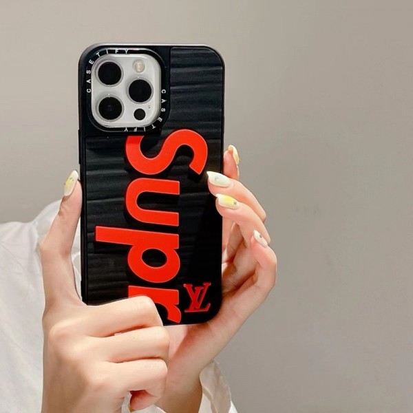 LV シュプリーム iPhone 15 14pro maxケース メンズ 個性 Supreme アイファン14pro/14plusスマホカバー 3Dロゴ 流行り 人気 iPhone13/13mini/13proケース シリコン 落下保護 滑り止め 