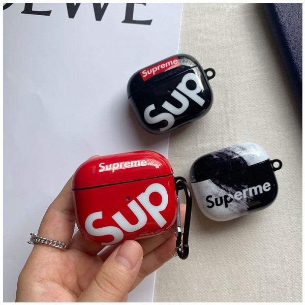 Supreme シュプリーム エアーポッズ 第四世代ケース 便利 カラビナ付き 第3世代 airpods 4/pro2 ケース ハイブランド 落下防止ブランド Airpods Pro2/3 4メンズ レディースairpods pro2/4 3ケース ストラップ付き