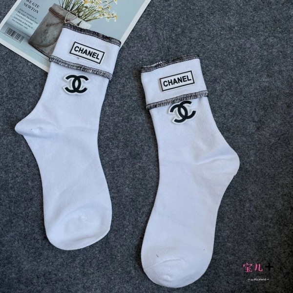 Chanel シャネル激安 ソックス ブランド フットカバー 3足セット スニーカーインハイブランド 涼しい ムレない おしゃれ 綿 春夏秋 靴下夏 綿 薄手 通気性 おしゃれ スポーツ くつしたランニング ゴルフ靴下 吸汗速乾 蒸れない スニーカーソックス