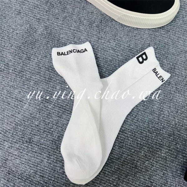 Balenciaga 靴下 メンズ バレンシアガ ソックス 韓国ブランド コピー ハイブランド スットキング 2足セット  涼しい ムレない おしゃれ 綿 春夏秋 靴下夏 綿 薄手 通気性 おしゃれ スポーツ くつしたランニング ゴルフ靴下 吸汗速乾 蒸れない スニーカーソックス