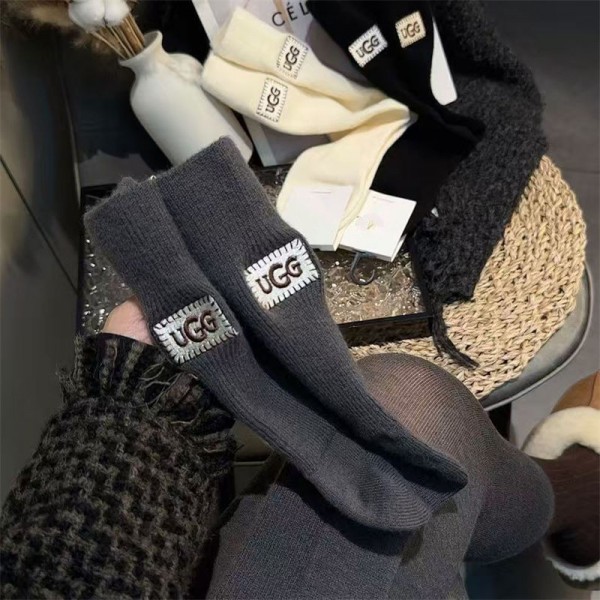 UGG アグ ソックス ブランド スポーツ コピー厚手ソックス 冬秋ブランド激安靴下メンズレディーススーパーコピー冷え性対策グッズ 靴下 ソックス ハイブランド あったかグッズ 3足セット