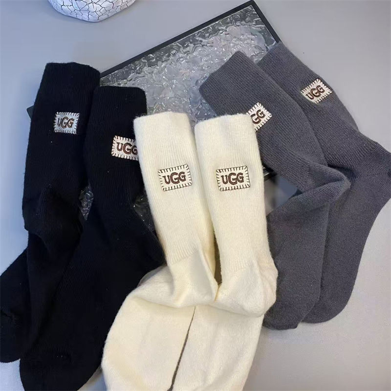  ugg ルームソックス ブランド